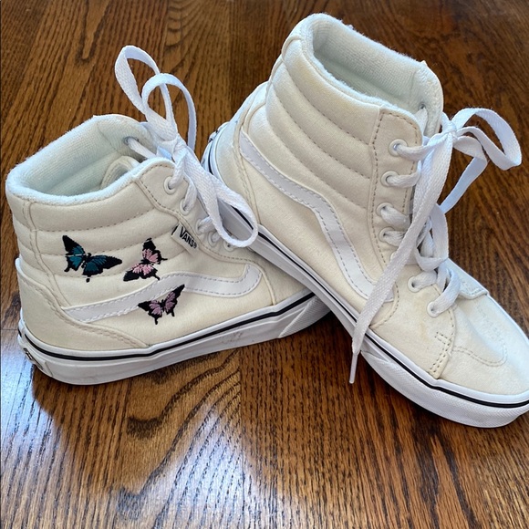 Vans Other - Kids Vans Filmore high top sneakers, size 1. Great condition, ships quickly.
